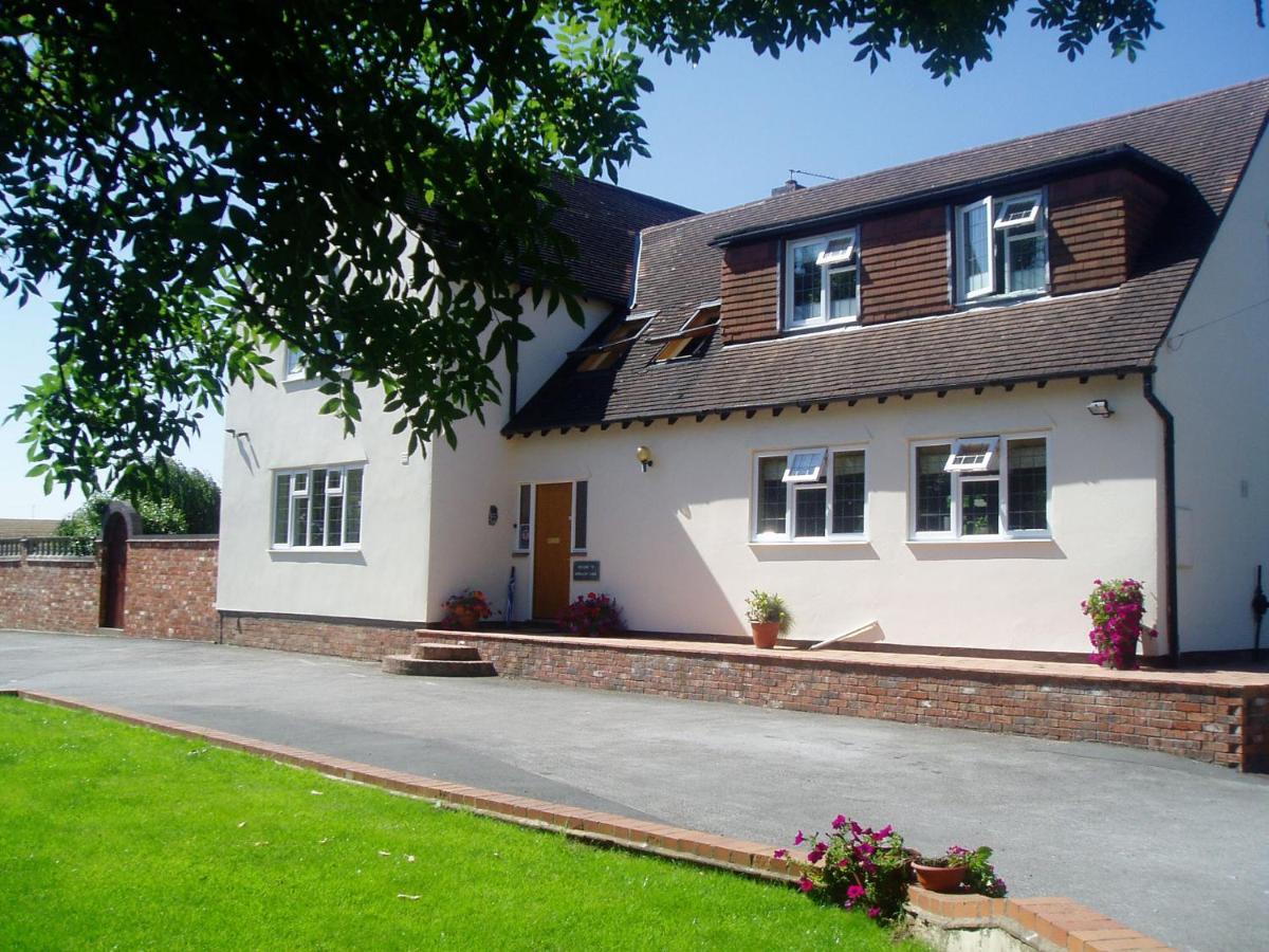Bungalow Farm Leamington Spa Exterior photo